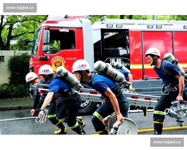 消防竞技挑战赛燃情上演 展现极限技能与团队协作精神